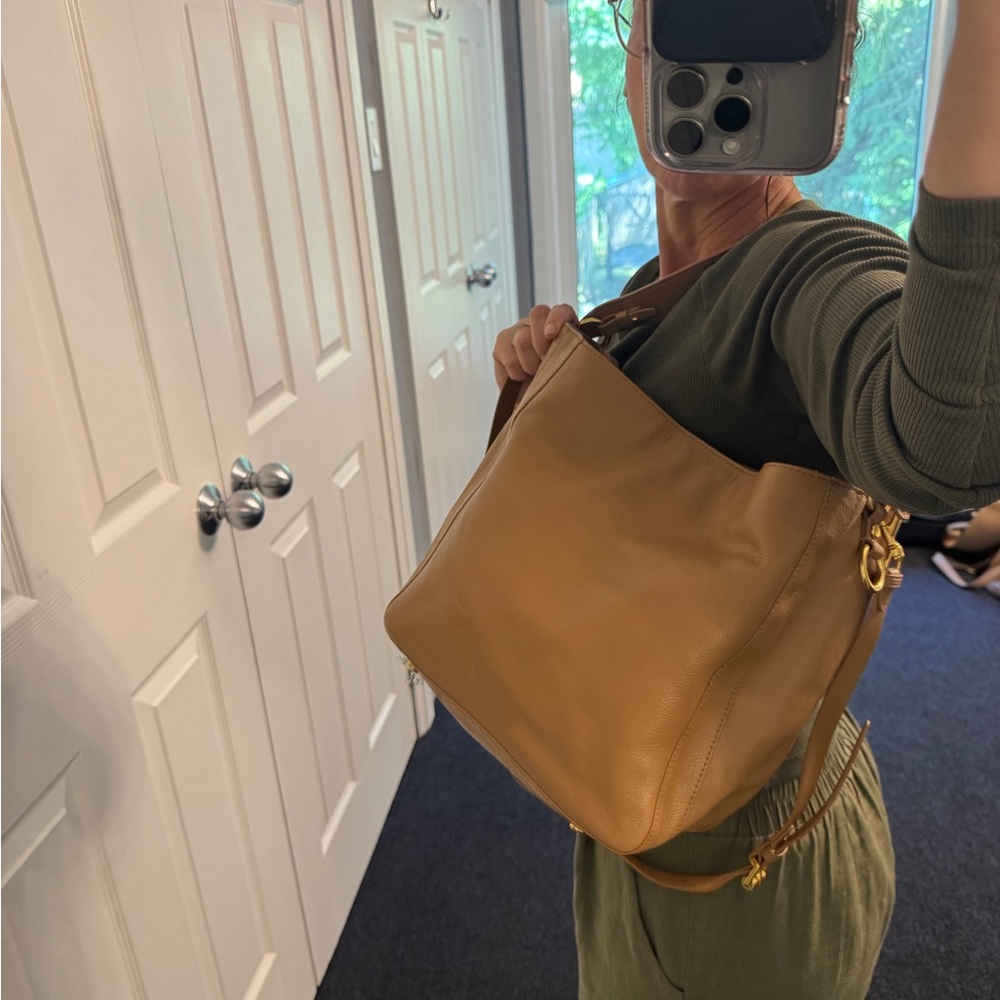 SOLD Tan Leather Shoulder Bag with Slouchy Design - Picture 9 of 10